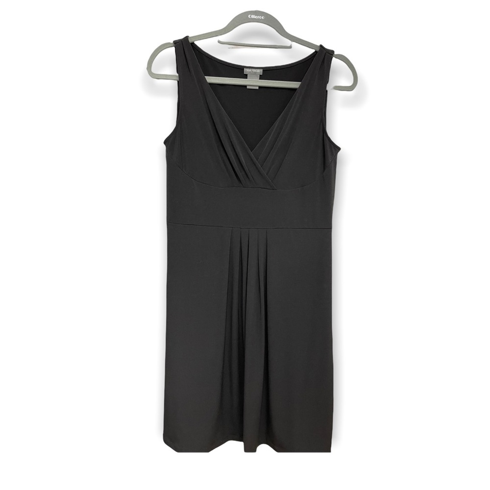 Ann Taylor, Size 6, 94% Polyester  6% Spandex